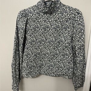 Turtleneck Floral Long Sleeve Top - Navy & White